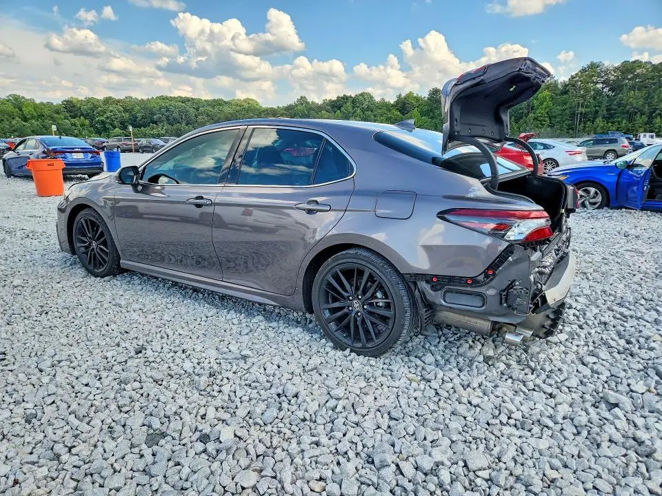2022 TOYOTA CAMRY XSE  