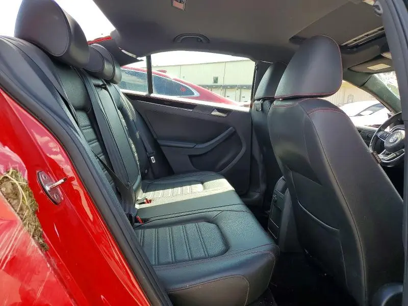 2017 VOLKSWAGEN JETTA GLI  