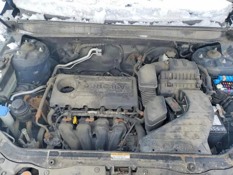 2011 HYUNDAI SANTA FE GLS  