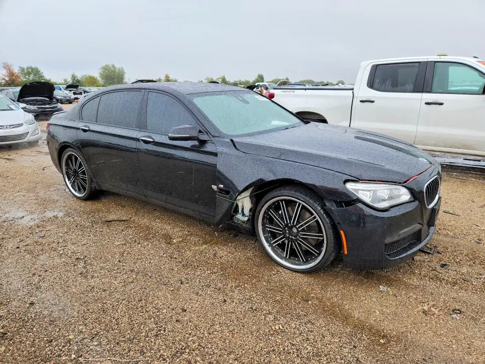 2015 BMW 750 LXI  