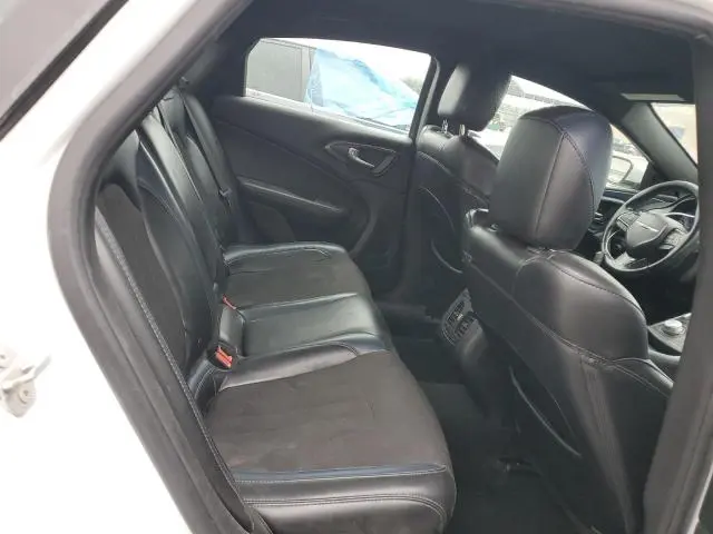2016 CHRYSLER 200 S
