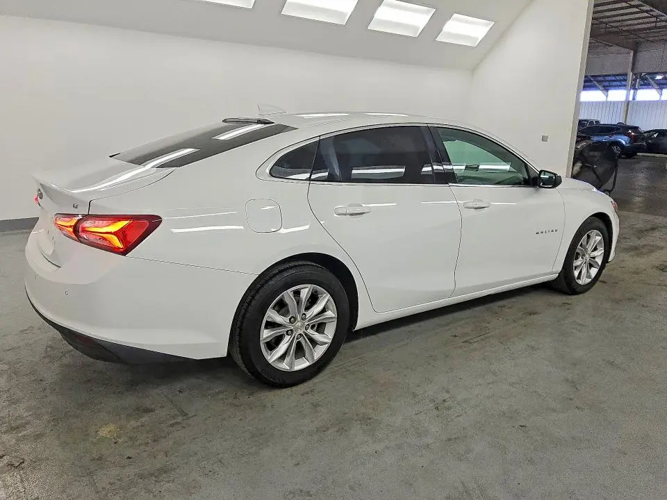 2022 CHEVROLET MALIBU LT  