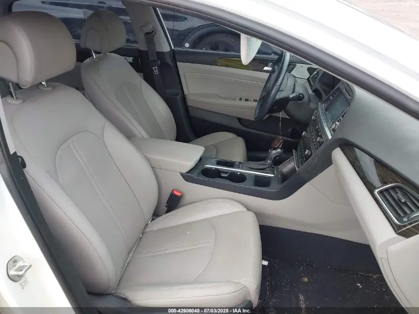 2017 HYUNDAI SONATA LIMITED