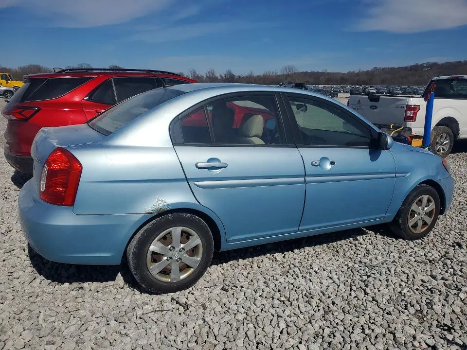 2010 HYUNDAI ACCENT GLS  