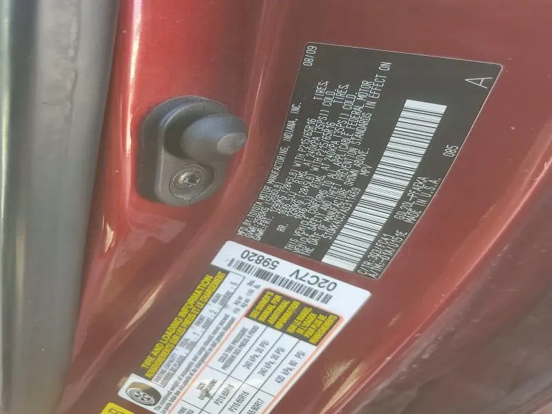 2010 TOYOTA SIENNA LE 7-PASSENGER  