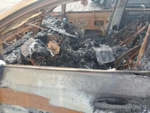 2013 TOYOTA VENZA LE  