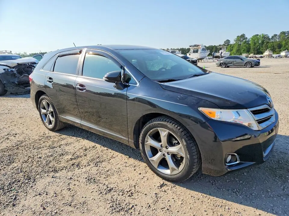2014 TOYOTA VENZA LE  