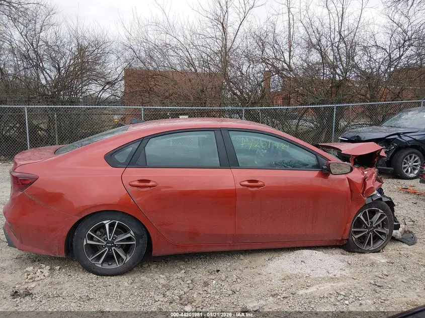 2022 KIA FORTE LXS