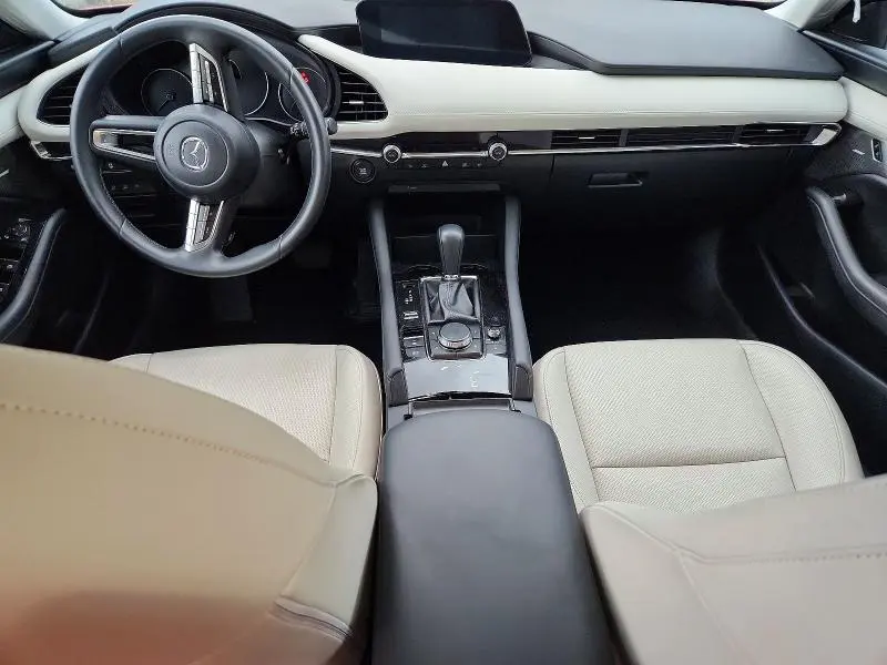 2019 MAZDA 3 PREMIUM  