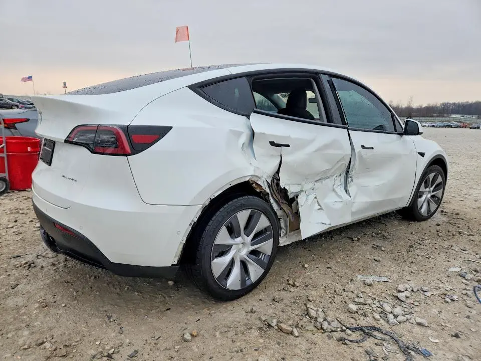 2022 TESLA MODEL Y   