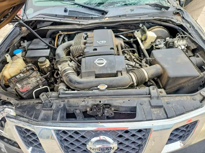 2014 NISSAN FRONTIER SV  