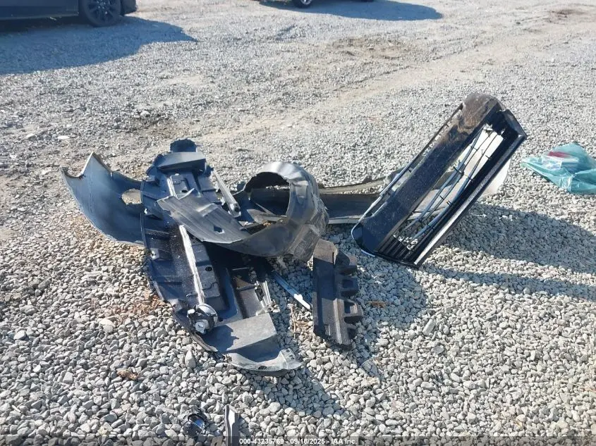 2014 TOYOTA SIENNA XLE V6 8 PASSENGER