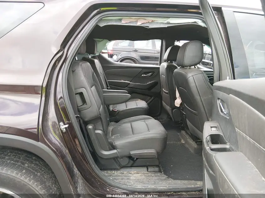 2023 CHEVROLET TRAVERSE FWD LT LEATHER