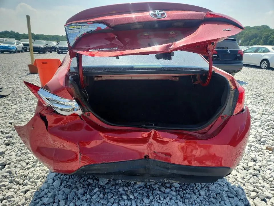 2017 TOYOTA COROLLA SE  