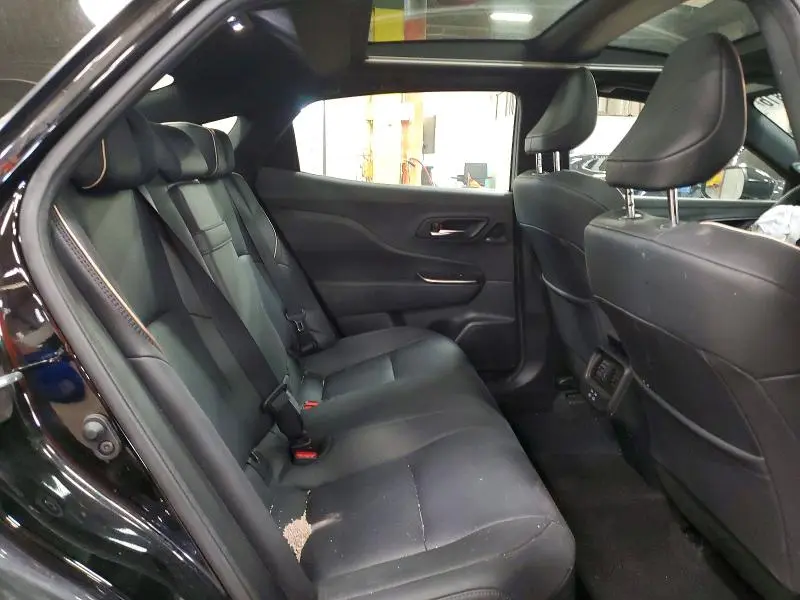 2023 TOYOTA CROWN PLATINUM  