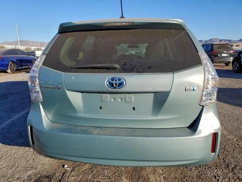 2013 TOYOTA PRIUS V   