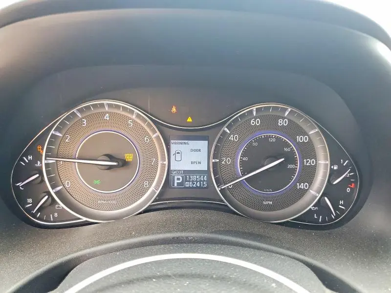 2012 INFINITI QX56 BASE  