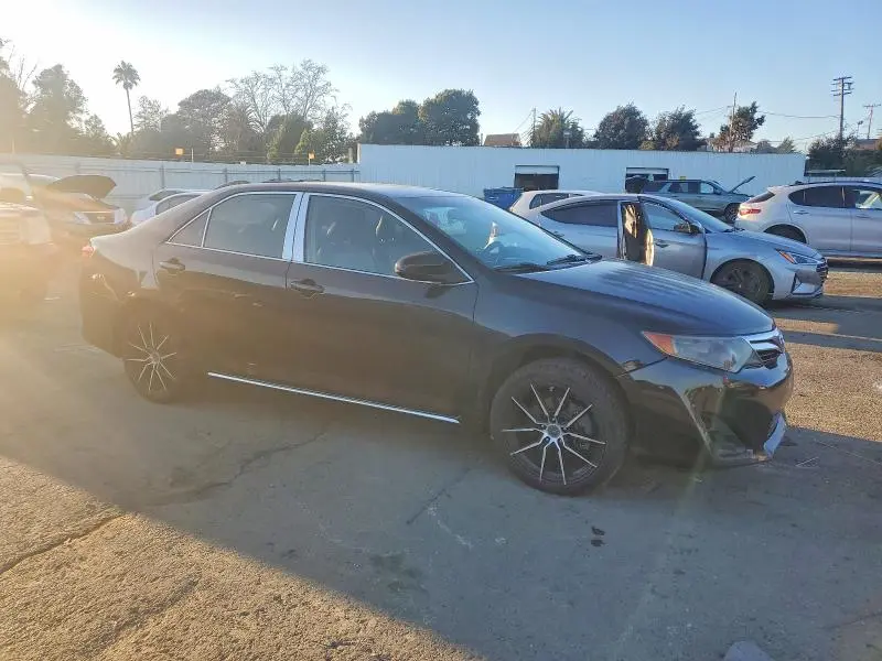 2015 TOYOTA CAMERY   