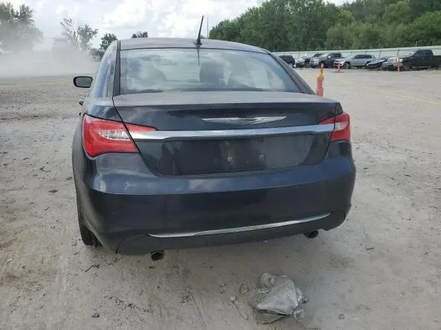 2013 CHRYSLER 200 LX  
