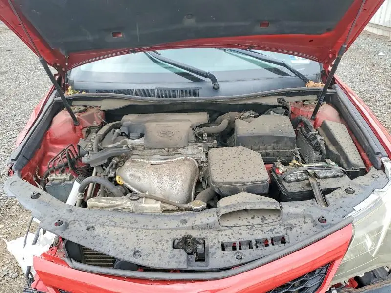 2014 TOYOTA CAMRY SE  