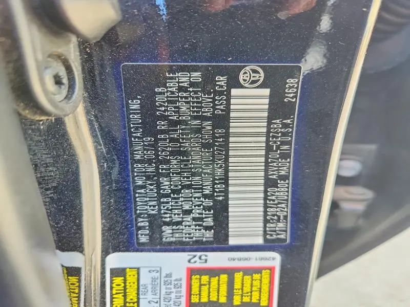 2019 TOYOTA CAMRY SE  