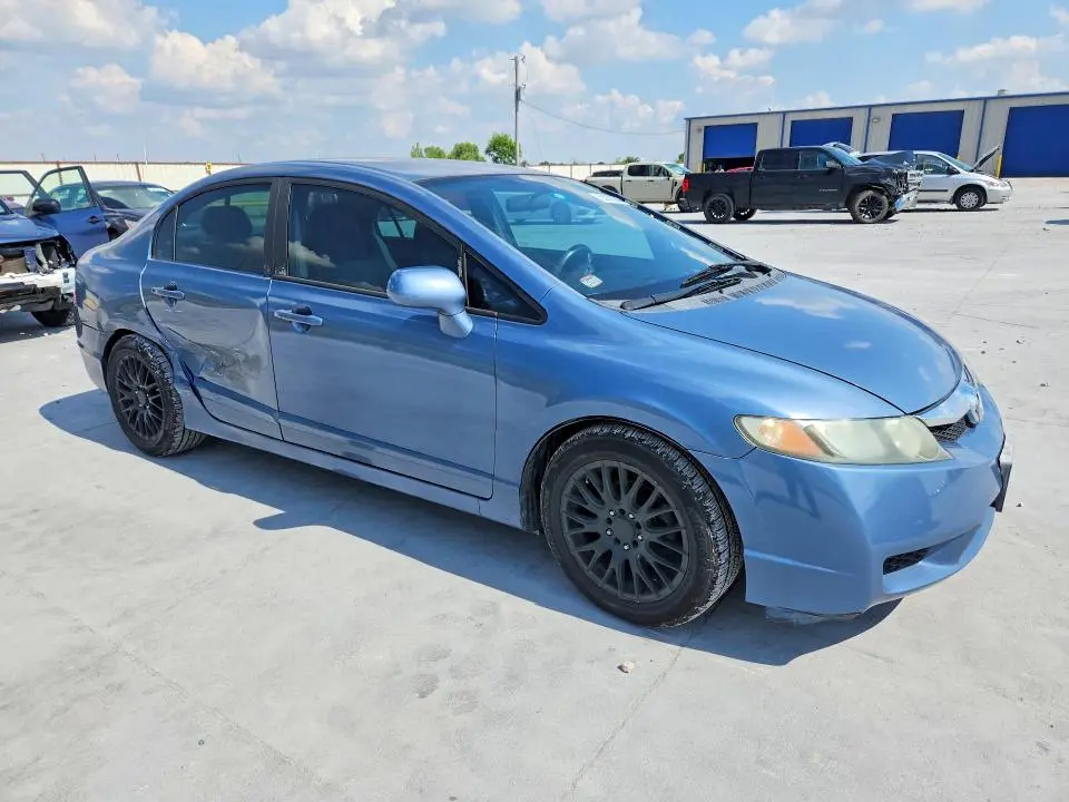 2011 HONDA CIVIC LX  