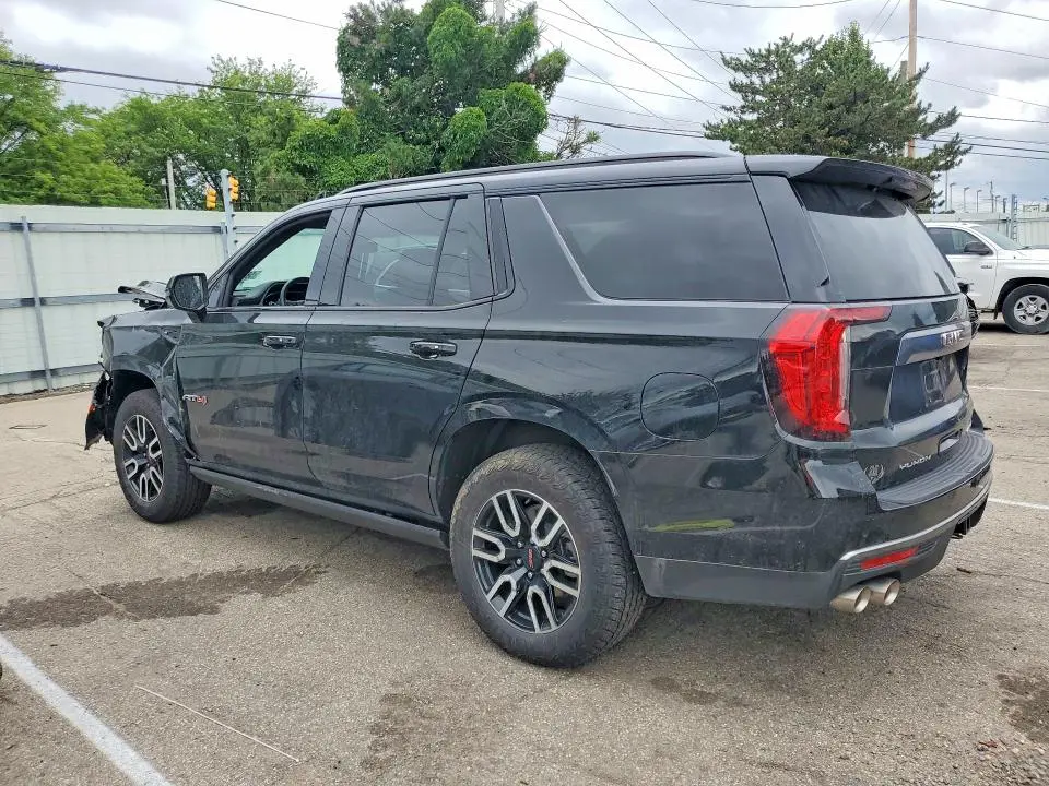 2024 GMC YUKON AT4  