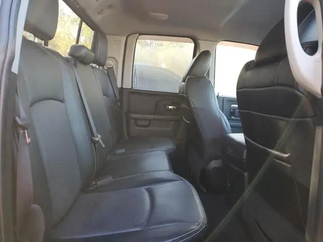 2015 RAM 1500 SPORT