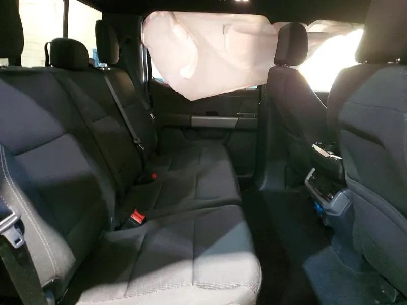 2025 FORD F150 XLT  