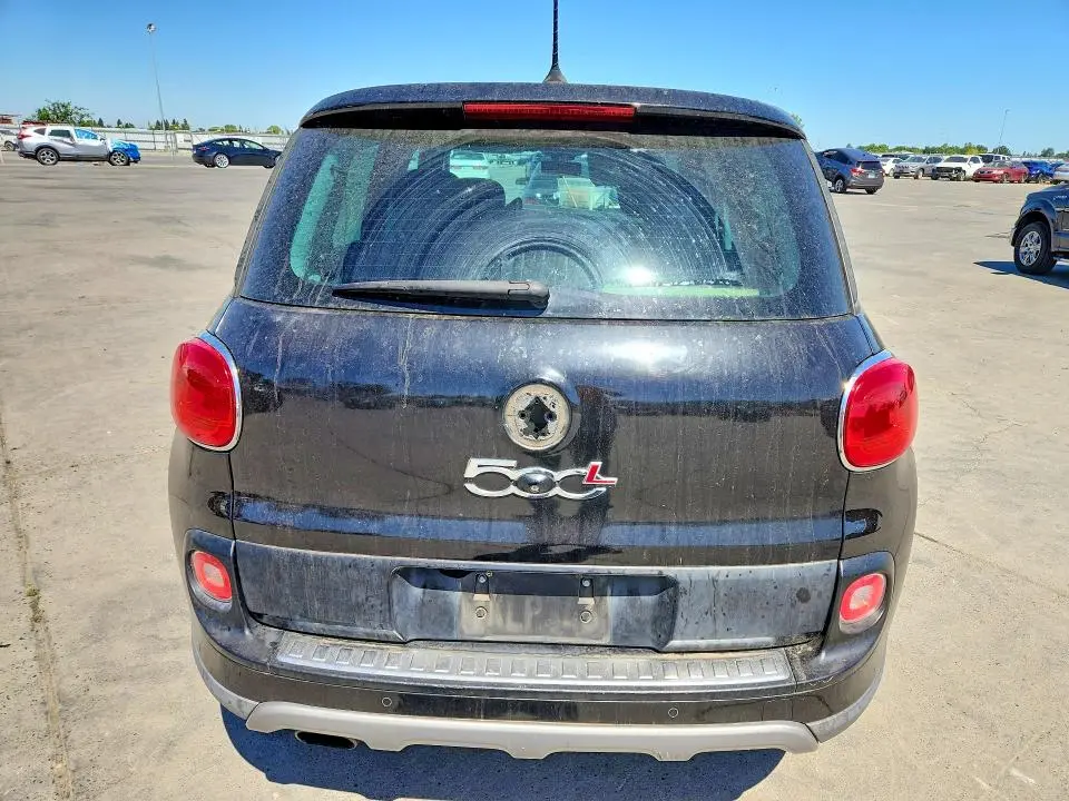 2014 FIAT 500L TREKKING  