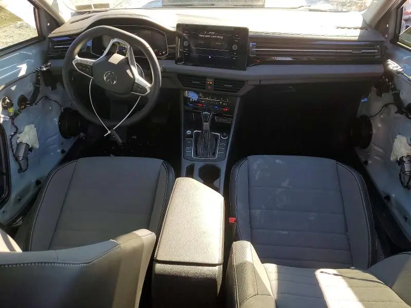 2025 VOLKSWAGEN JETTA SE  