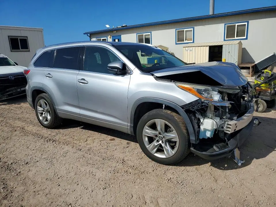 2016 TOYOTA HIGHLANDER LIMITED  