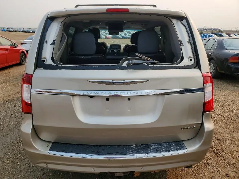 2012 CHRYSLER PACIFICA LIMITED  