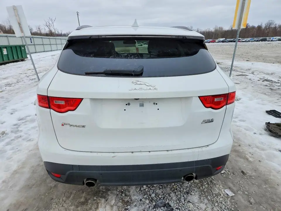 2017 JAGUAR F-PACE PRESTIGE  
