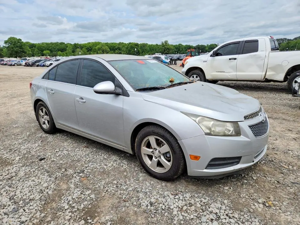 2014 CHEVROLET CRUZE LT  