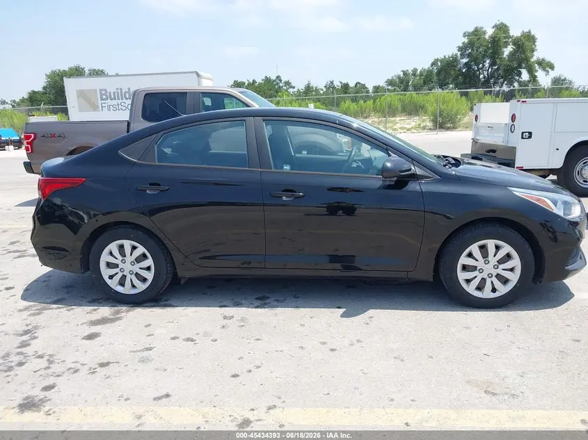 2020 HYUNDAI ACCENT SE