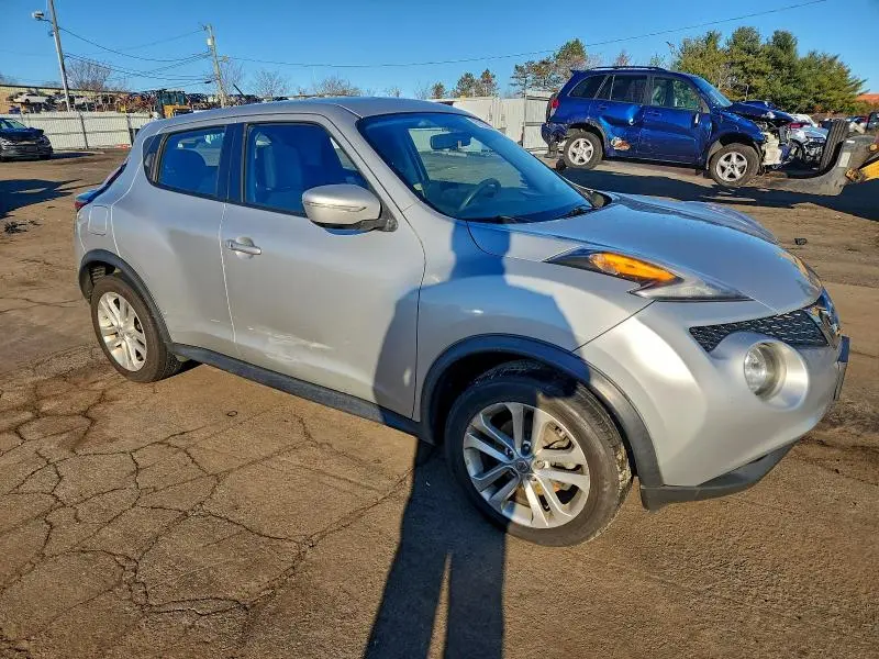 2015 NISSAN JUKE S  