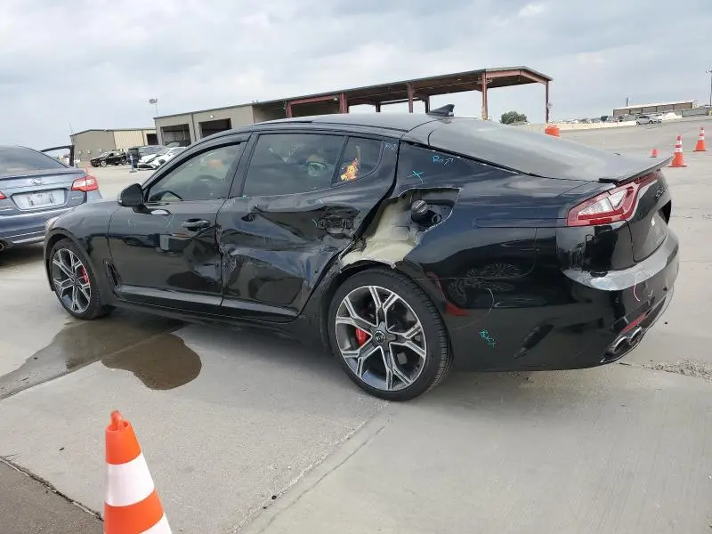 2018 KIA STINGER GT1  