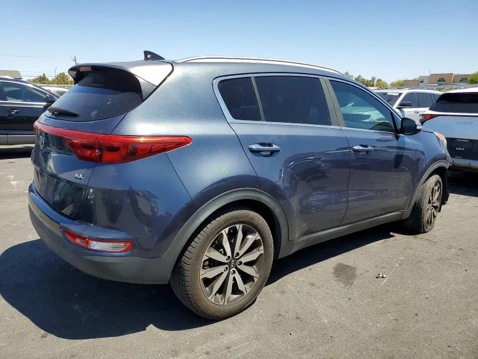 2017 KIA SPORTAGE EX  