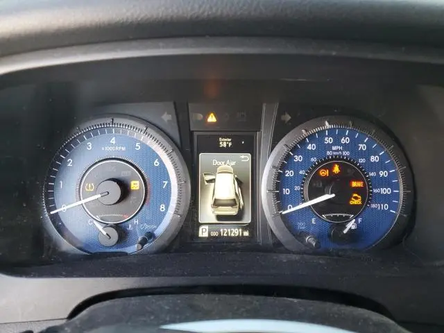 2016 TOYOTA SIENNA XLE  