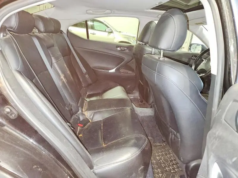2010 LEXUS IS 250  