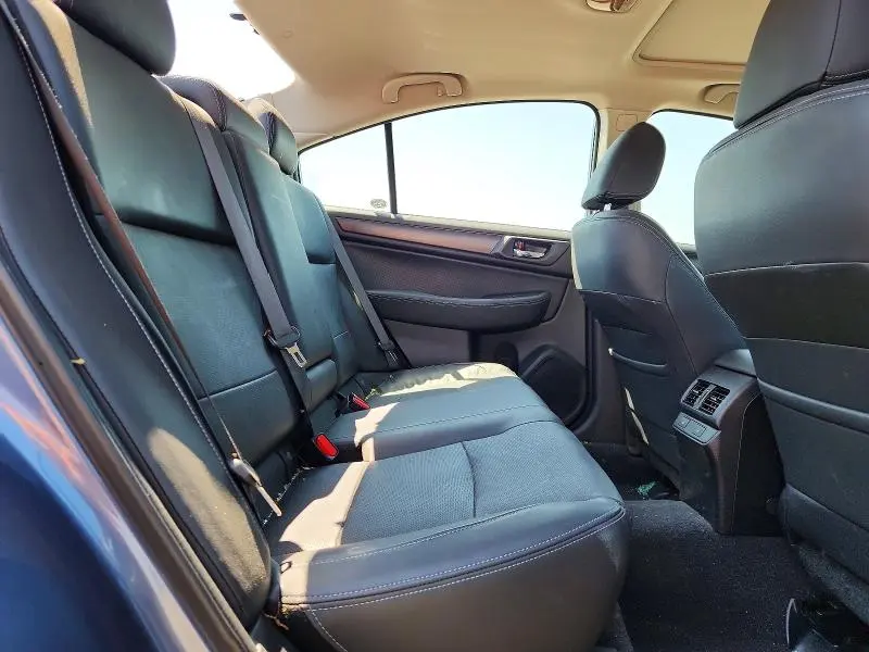 2015 SUBARU LEGACY   