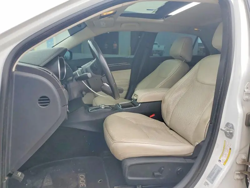 2016 CHRYSLER 300C   