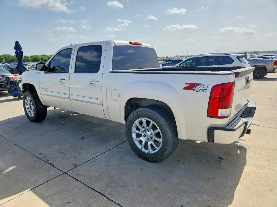 2013 GMC SIERRA K1500 SLT  