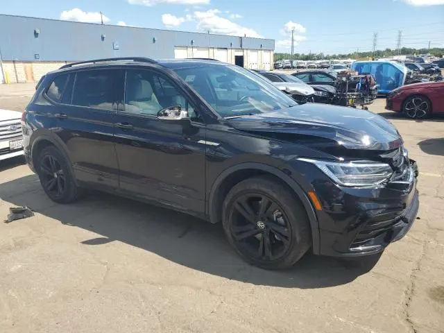 2023 VOLKSWAGEN TIGUAN SE R-LINE BLACK  
