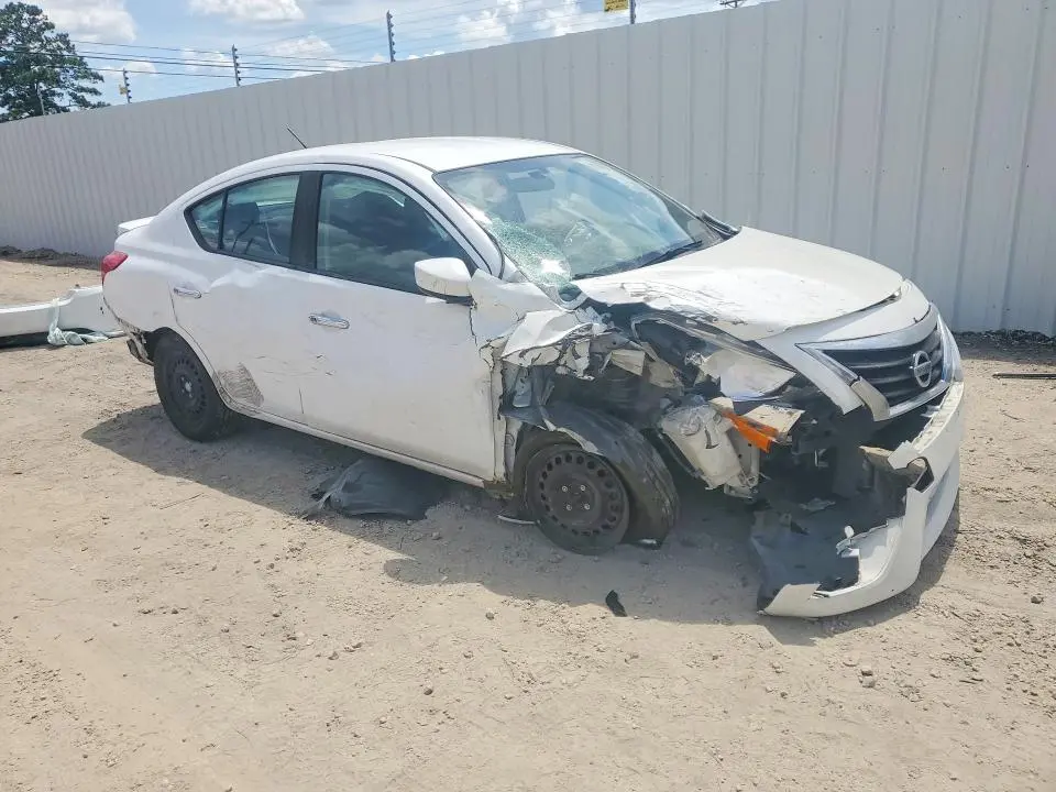 2017 NISSAN VERSA 1.6 SV  