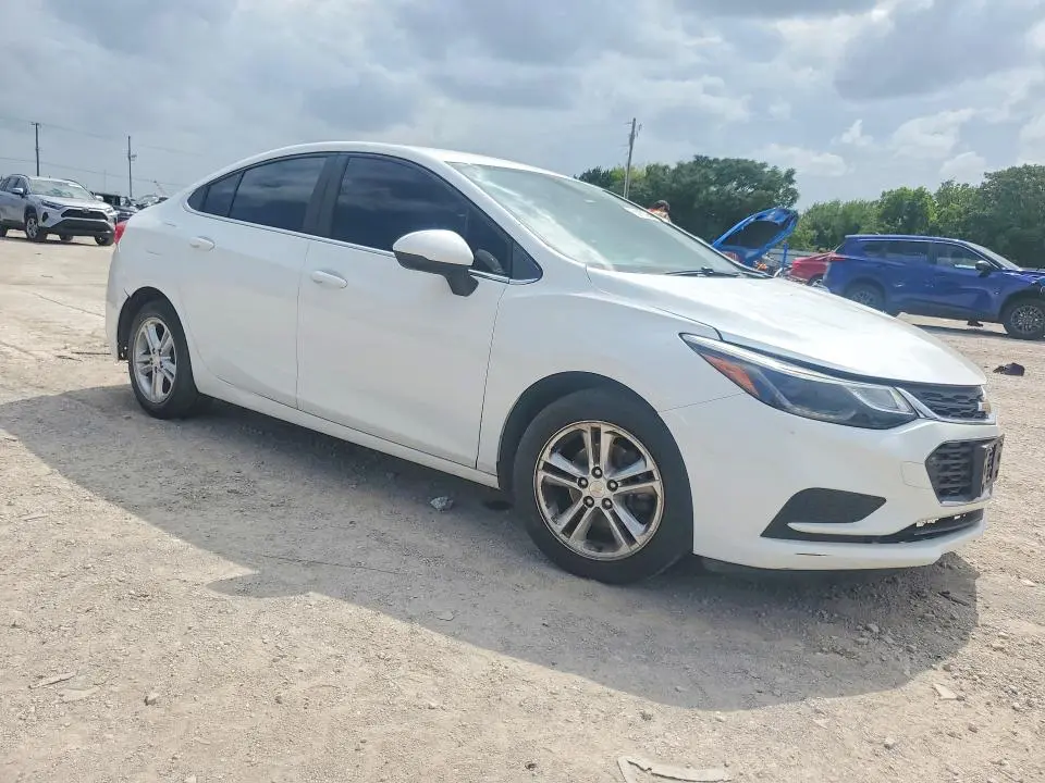 2016 CHEVROLET CRUZE LT  