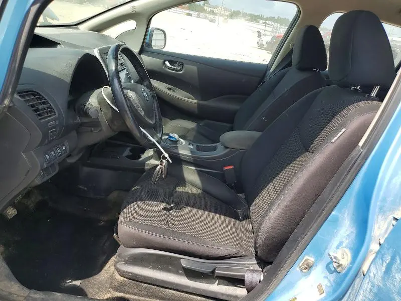 2015 NISSAN LEAF S  