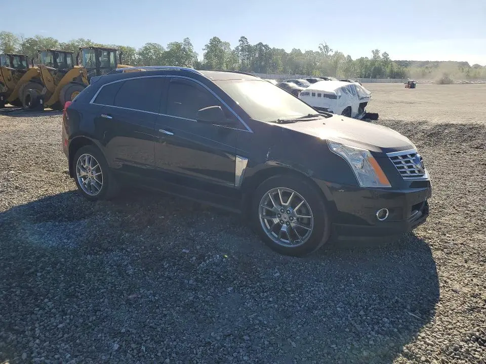 2015 CADILLAC SRX PERFORMANCE COLLECTION  