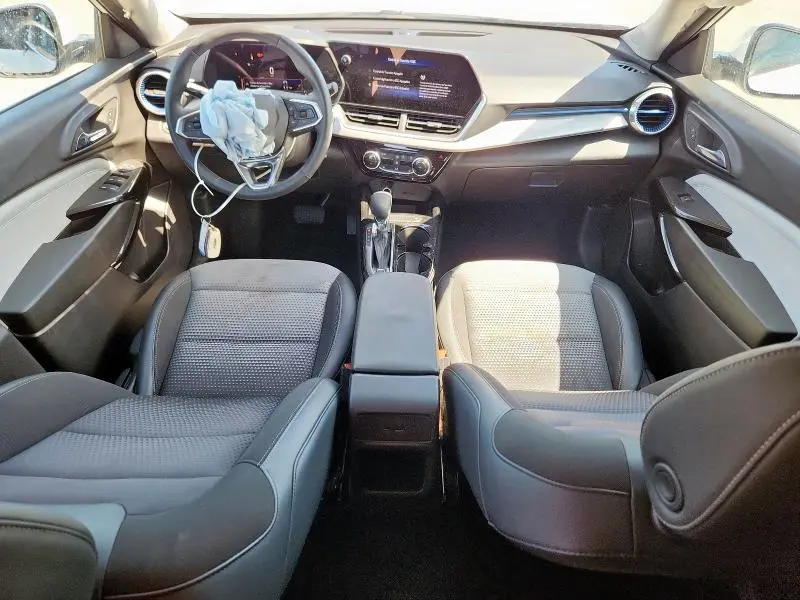 2024 CHEVROLET TRAX 1LT  